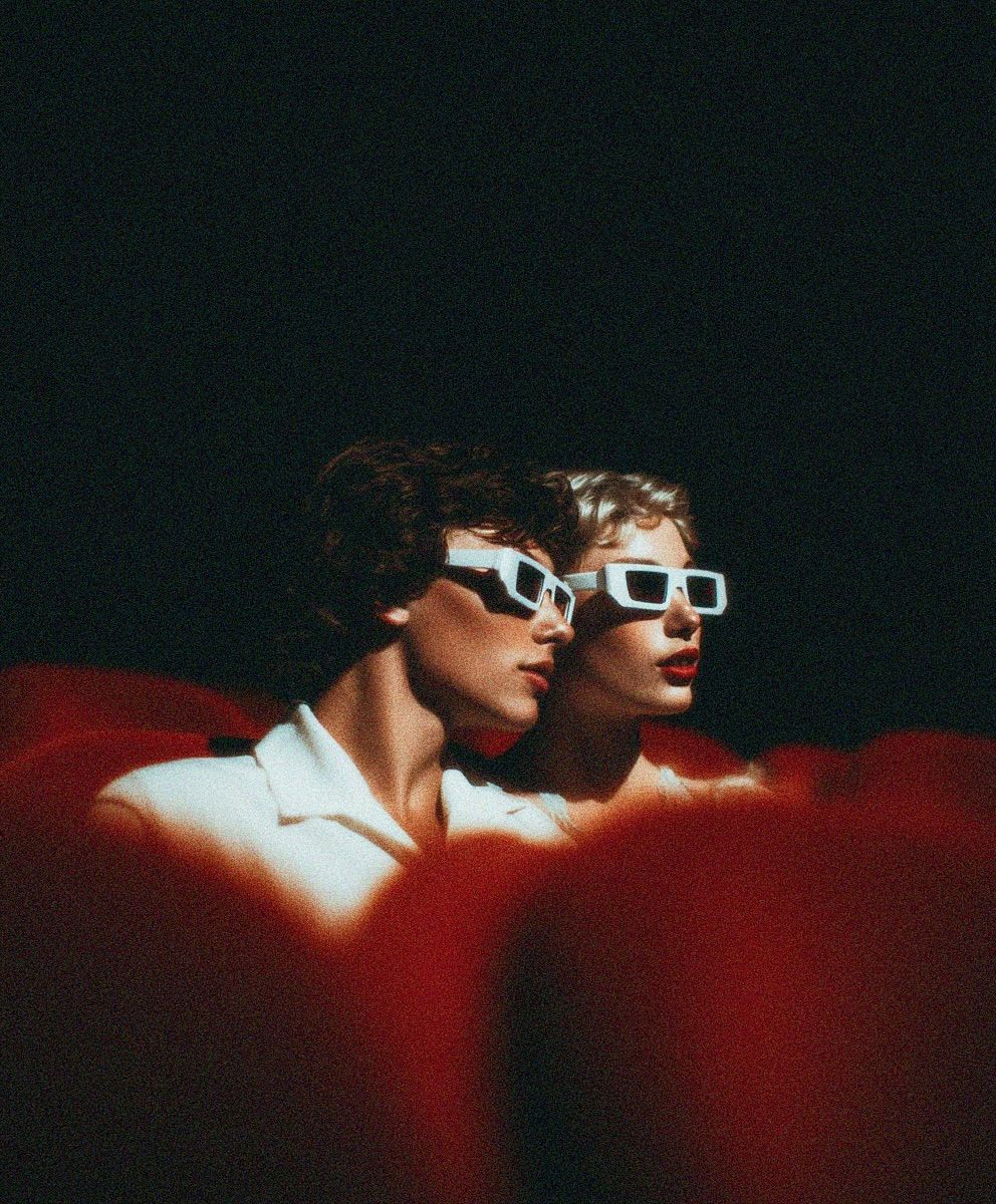 Stranger Sync Experience 5